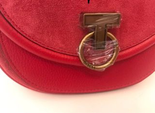 Bandolera T hold, Tous de piel 