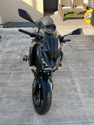 Kawasaki Z800
