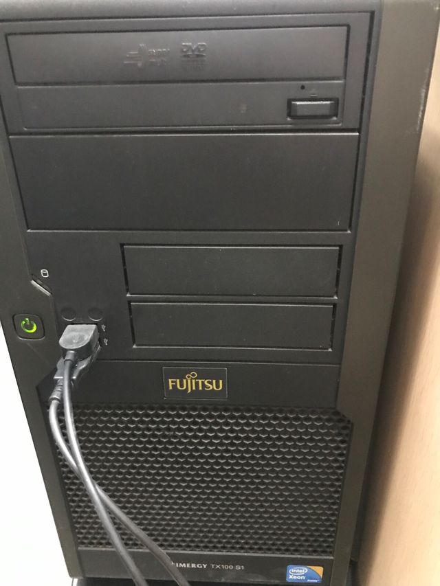 Servidor Fujitsu Primergy
