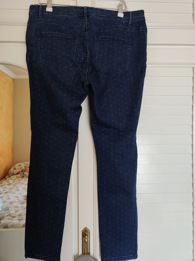 Pantalón vaquero seminuevo