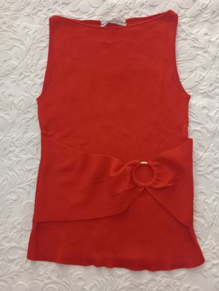 Jersey rojo, Carolina Herrera