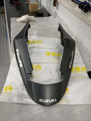 Colín Suzuki GSR 600