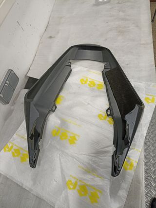 Colín Suzuki GSR 600