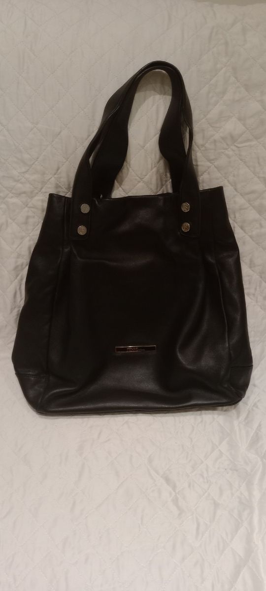 Borsa da donna colore nero in pellle