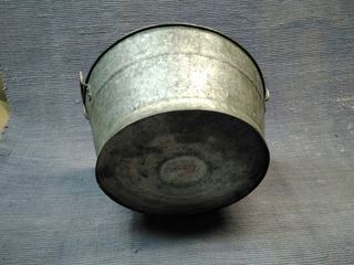 Barreño de zinc antiguo