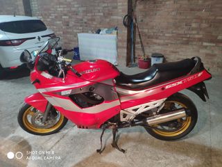Suzuki gsx750F 91