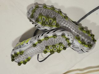 Zapatos de fútbol ADIDAS.