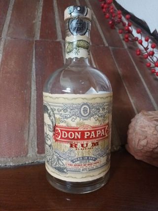 Bottiglia RUM