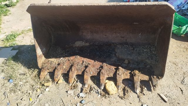 Pala cazo de Caterpillar 941b