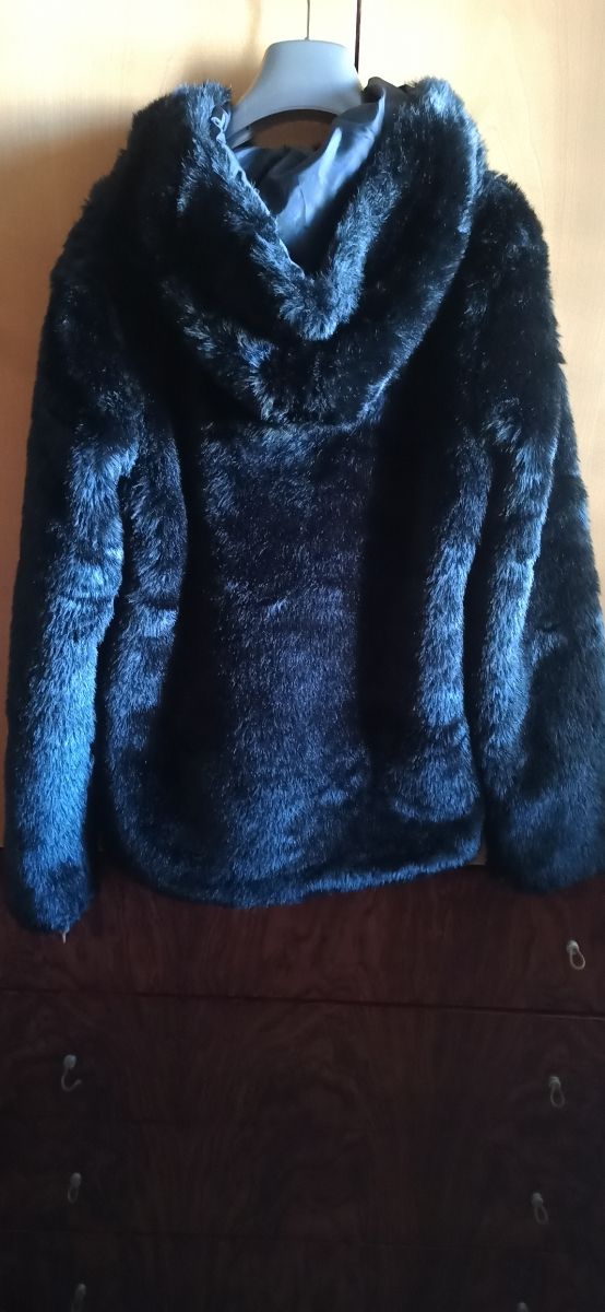 Pellicciotto nero 