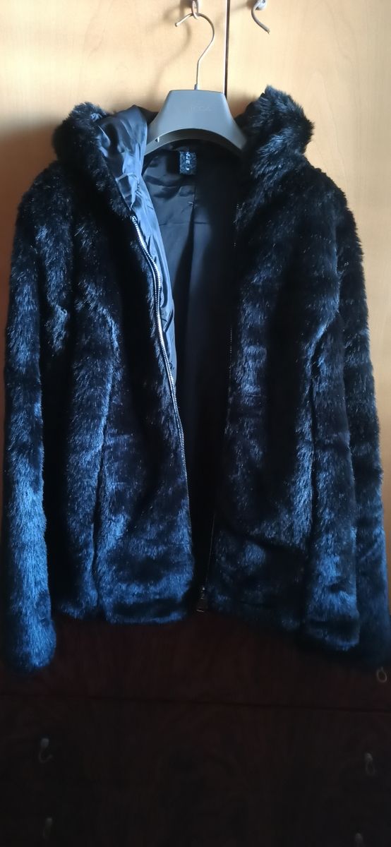 Pellicciotto nero 