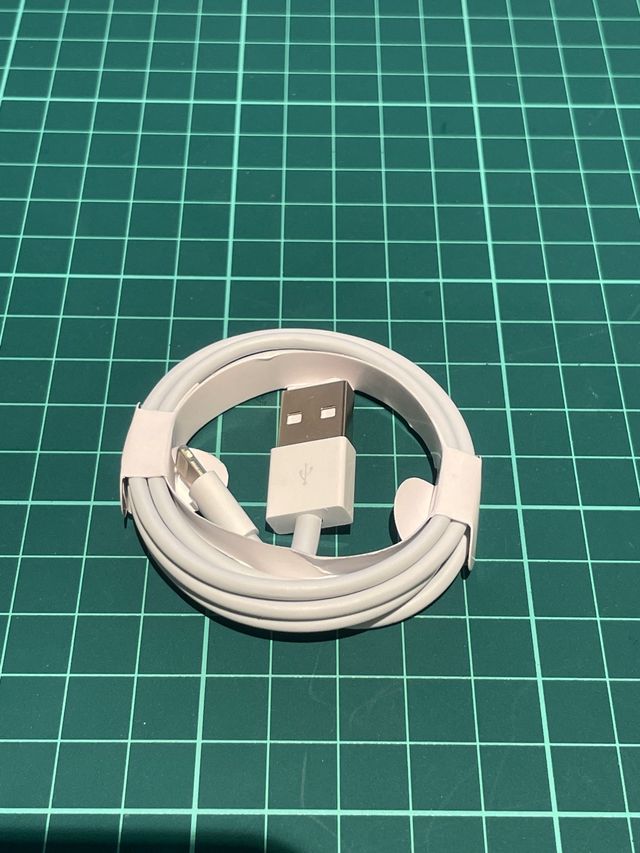 Cable iphone usb