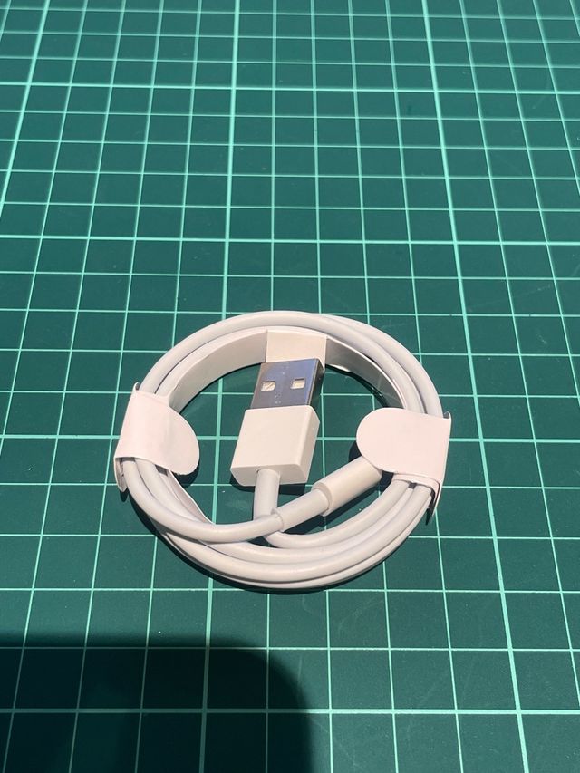 Cable iphone usb