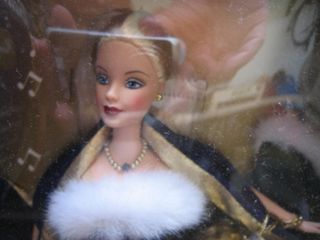 Barbie Collezione Celebrazione Anno Nuovo 2001