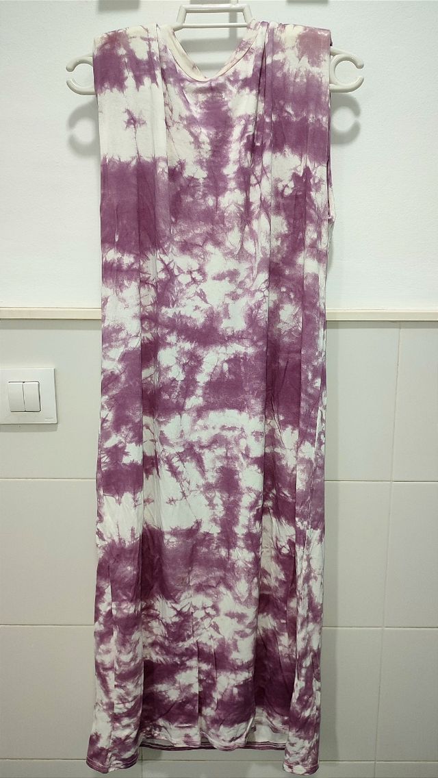 Vestido con hombreras