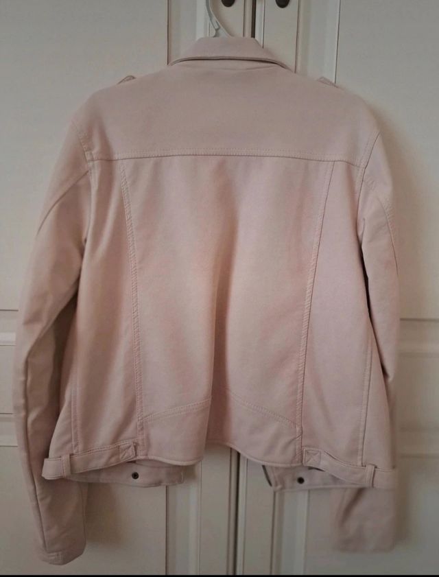 Cazadora biker rosa Brotes