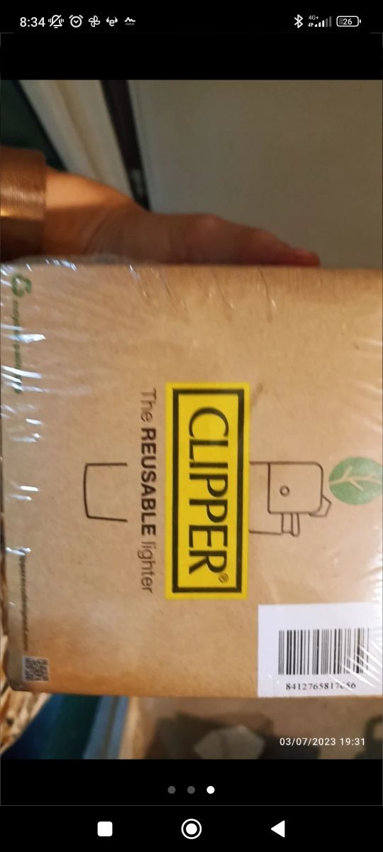 Novos isqueiros Clipper 48