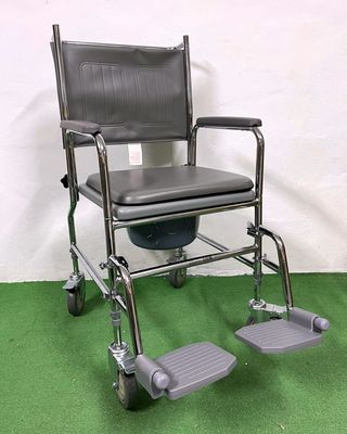 Silla sanitaria con ruedas, NRS