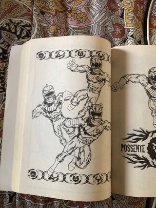 libro da colorare con 12 colori a cera