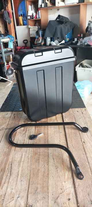 Bauletto x Royal Enfield 350