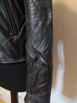 Cazadora negra mujer piel sintética