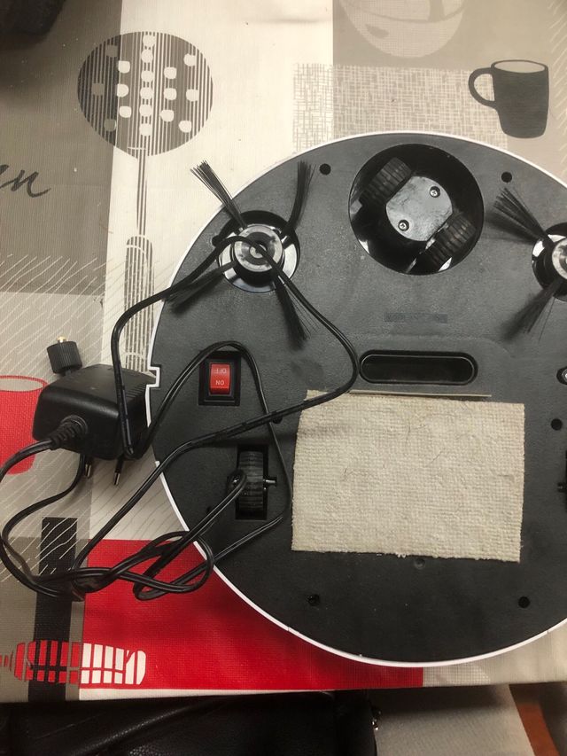 Robot aspirador Ale -Hop