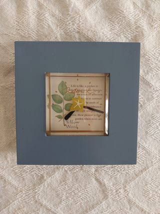 Reloj de mesa o pared sin estrenar.