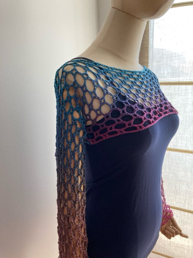 top a rete con maniche lunghe