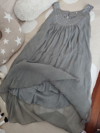 Vestido gris fiesta