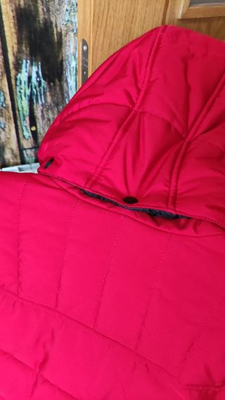 Plumas rojo hombre