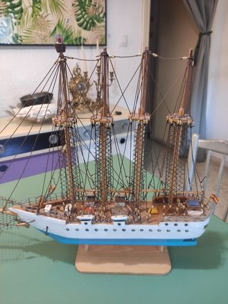Maqueta barco Juan Sebastián el Cano
