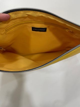 Cartera de mano