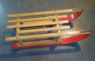 Trineo antiguo de madera
