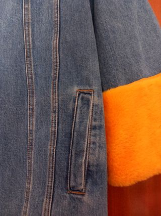 Chaqueta vaquera Zara.