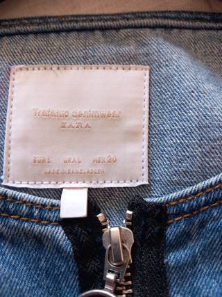 Chaqueta vaquera Zara.