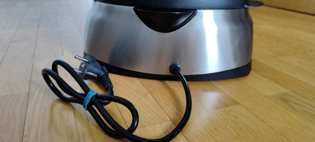 Vaporera eléctrica Russell Hobbs