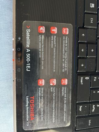 Portatil TOSHIBA SATELLITE