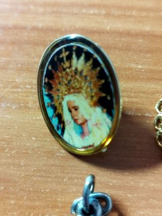 Pin y Colgante de Vírgenes y Nuestro Padre Jesús