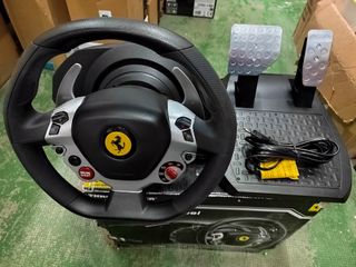 Volante ThrustMaster TX Racing Wheel
