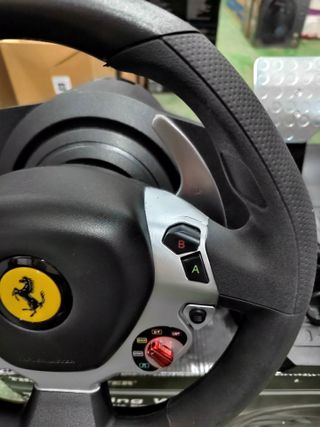 Volante ThrustMaster TX Racing Wheel
