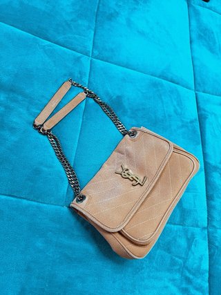 Yves saint laurent