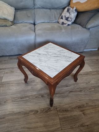 Mesa Auxiliar baja de madera y marmol