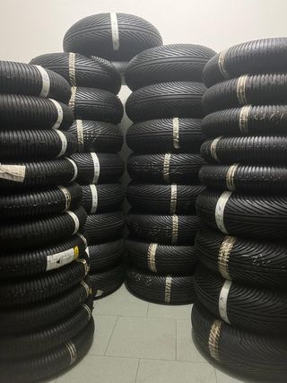 Neumáticos Agua Dunlop KR Wet 125 / 190