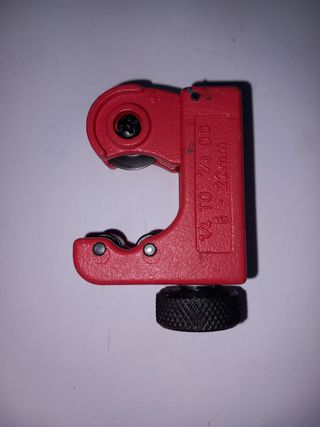 Cortatubos mini hasta 22mm