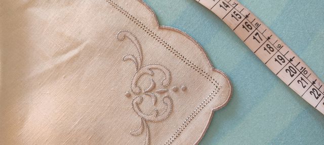 Principesca tovaglia lino e pizzo da 18