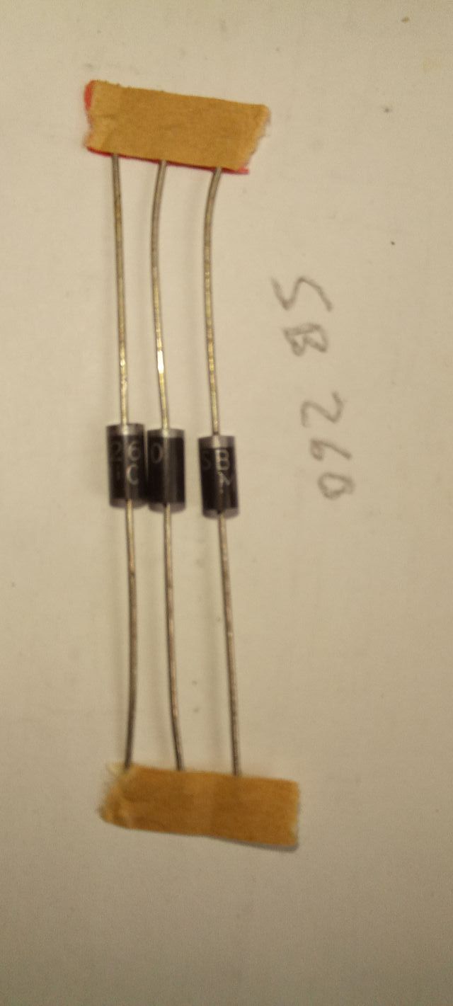 33 Rectificadores de corriente de 2 y 3 Amperios