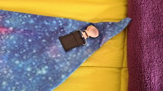 Bufanda triangular con estampado