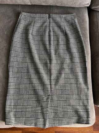 Traje americana y falda