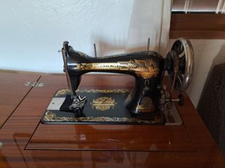 Máquina de coser Singer