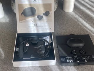 auriculares bluetooht bang & olufsen E8